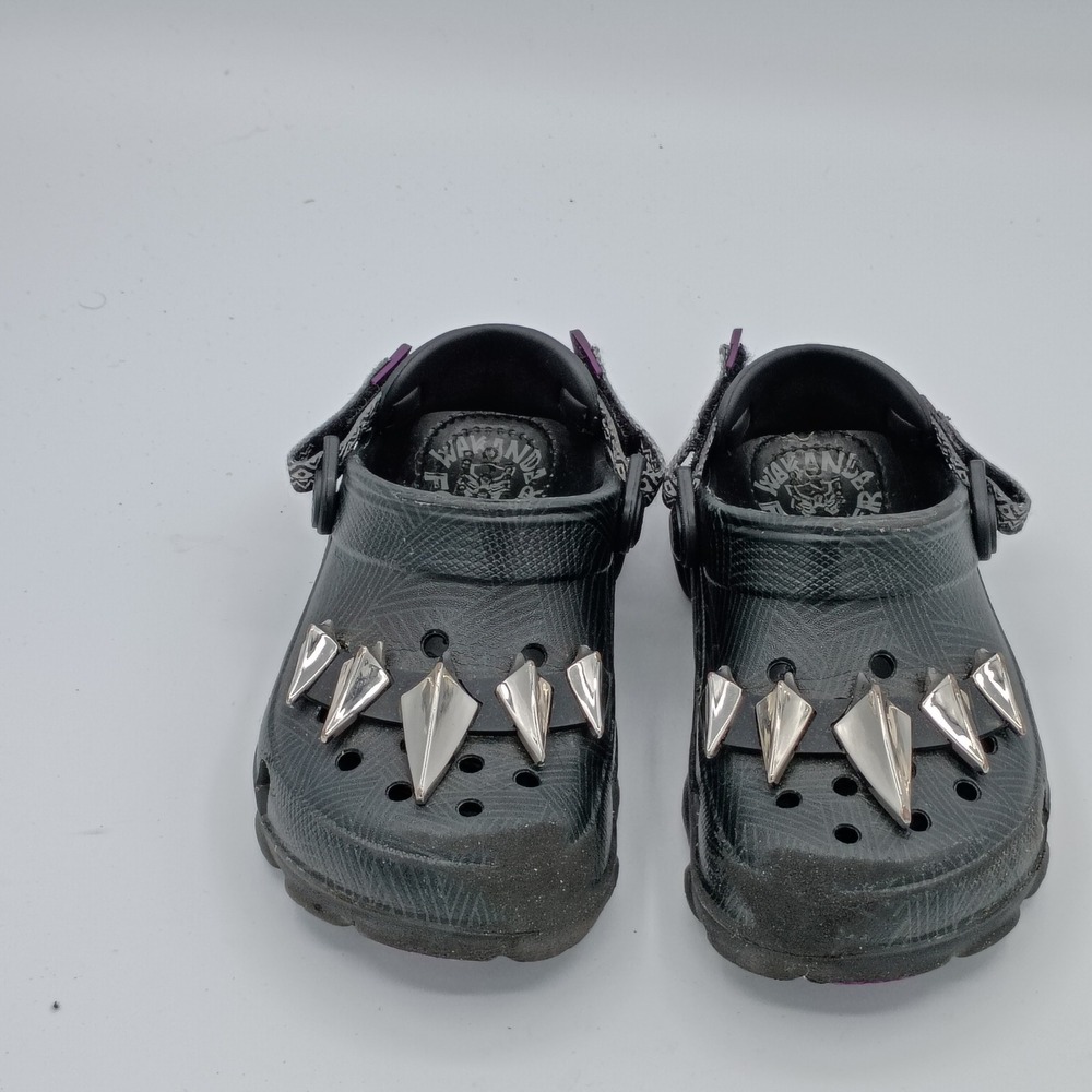 Crocs Kids Black Panther Wakanda Forever Clogs Black Size 11 Silver Claws